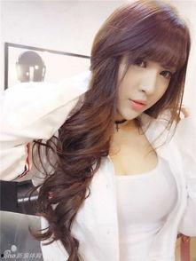 国产宅男,解码新时代的二次元文化现象